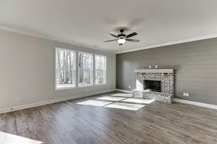 1075 Poppy Ln, Jefferson, GA 30549 - Photo 8