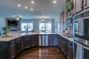 8325 Post Oak Ln, Gainesville, GA 30506 - Photo 8