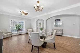 7899 Brass Lantern Dr, Flowery Branch, GA 30542 - Photo 8