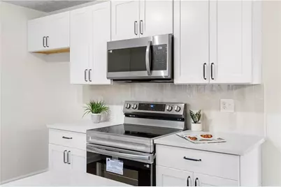 5680 Princeton Oaks Drive, Sugar Hill, GA 30518 - Photo 8