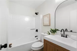 5680 Princeton Oaks Dr, Sugar Hill, GA 30518 - Photo 14