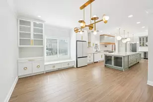 1600 Spring Arbor Ct SW, Lilburn, GA 30047 - Photo 10