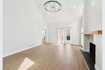 1600 Spring Arbor Court SW, Lilburn, GA 30047 - Photo 6