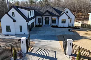 6996 Deaton Henry Rd, Flowery Branch, GA 30542 - Photo 30