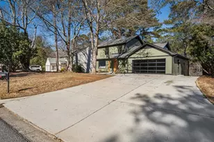 510 Wayt Rd, Roswell, GA 30076 - Photo 4