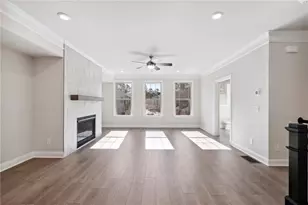 1358 Live Oak Ln, Brookhaven, GA 30319 - Photo 4