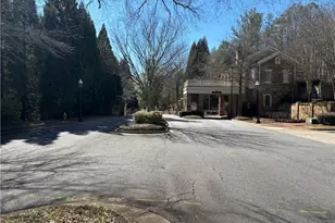 9030 Riverbend Manor, Alpharetta, GA 30022 - Photo 2