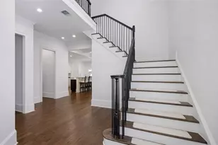 9030 Riverbend Manor, Alpharetta, GA 30022 - Photo 4