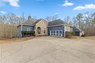 8399 E Carroll Rd, Whitesburg, GA 30185 - Photo 2