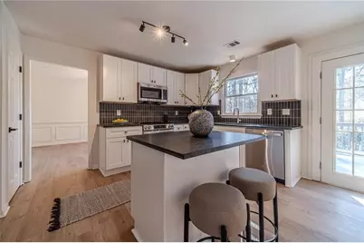 1692 Paces Vale Court, Lawrenceville, GA 30043 - Photo 14