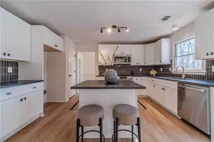 1692 Paces Vale Ct, Lawrenceville, GA 30043 - Photo 12