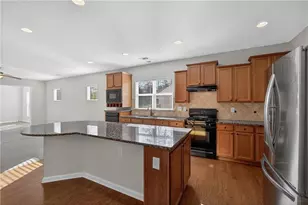 2935 Goldfinch Cir, Marietta, GA 30066 - Photo 16