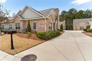 1976 Grove Field Ln, Marietta, GA 30064 - Photo 2