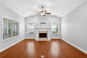 1976 Grove Field Ln, Marietta, GA 30064 - Photo 10