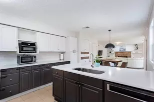 295 Crab Orchard Way, Roswell, GA 30076 - Photo 16