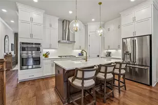 146 Everley Walk, Alpharetta, GA 30009 - Photo 2