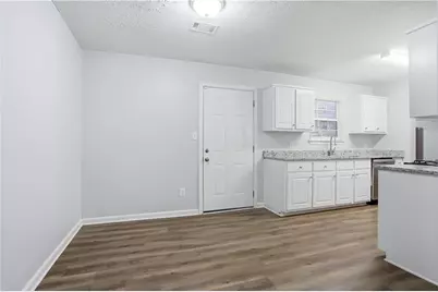 11066 Shannon Circle, Hampton, GA 30228 - Photo 8