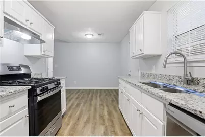 11066 Shannon Circle, Hampton, GA 30228 - Photo 6