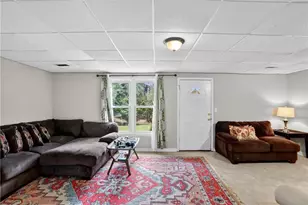 1070 Brockton Close NE, Marietta, GA 30068 - Photo 32