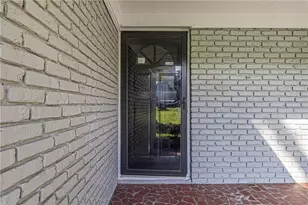 2378 Shallowford Road NE, Atlanta, GA 30345 - Photo 4