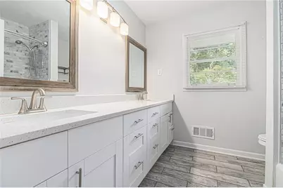 2378 Shallowford Road NE, Atlanta, GA 30345 - Photo 18