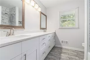 2378 Shallowford Road NE, Atlanta, GA 30345 - Photo 18