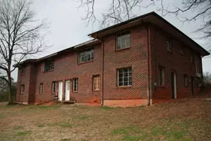 305 W Oak St, Lawrenceville, GA 30046 - Photo 1