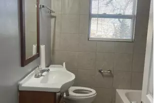 305 W Oak St, Lawrenceville, GA 30046 - Photo 18