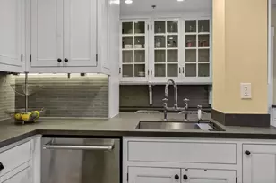 81 Peachtree Pl NE, Atlanta, GA 30309 - Photo 18