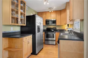 136 Peachtree Memorial Dr NW, Atlanta, GA 30309 - Photo 10