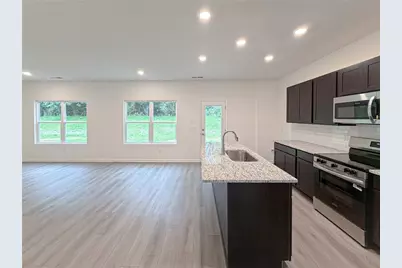 107 Stonecreek Avenue, Rockmart, GA 30132 - Photo 6