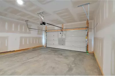 107 Stonecreek Avenue, Rockmart, GA 30132 - Photo 8