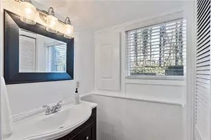 565 Timberland Dr, Atlanta, GA 30342 - Photo 44