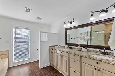 565 Timberland Drive, Atlanta, GA 30342 - Photo 28