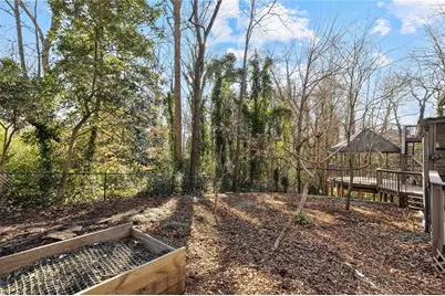 565 Timberland Drive, Atlanta, GA 30342 - Photo 50