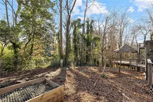 565 Timberland Dr, Atlanta, GA 30342 - Photo 50