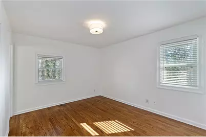 565 Timberland Drive, Atlanta, GA 30342 - Photo 32