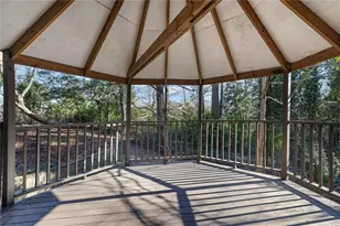 565 Timberland Dr, Atlanta, GA 30342 - Photo 54