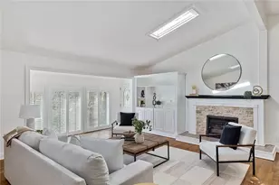 565 Timberland Dr, Atlanta, GA 30342 - Photo 10