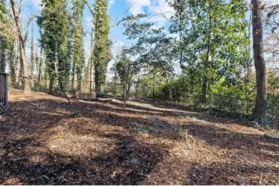 565 Timberland Drive, Atlanta, GA 30342 - Photo 52