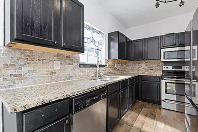 7035 Red Maple Lane, Lithonia, GA 30058 - Photo 14