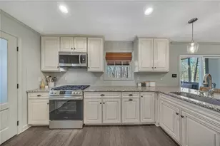 940 Oakdale Rd, Canton, GA 30114 - Photo 18