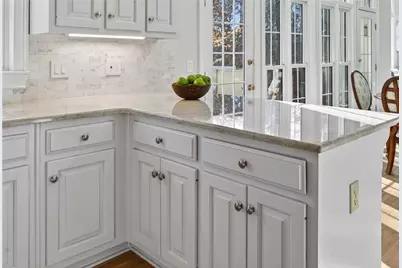 250 Tynebrae Place, Roswell, GA 30075 - Photo 18