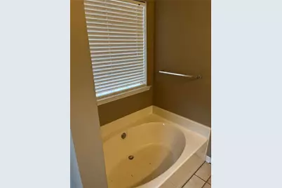 111 Green Point Way, Carrollton, GA 30117 - Photo 8