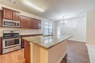 2159 Baywood Tree Ln, Snellville, GA 30078 - Photo 2