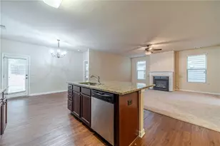 2159 Baywood Tree Ln, Snellville, GA 30078 - Photo 8