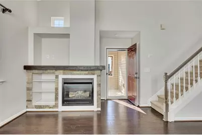 194 W Oaks Place, Woodstock, GA 30188 - Photo 6