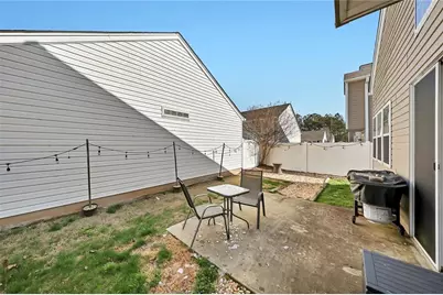 194 W Oaks Place, Woodstock, GA 30188 - Photo 22