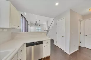 194 W Oaks Pl, Woodstock, GA 30188 - Photo 12