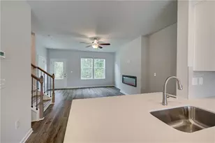 315 Daybreak Ln, Newnan, GA 30265 - Photo 6
